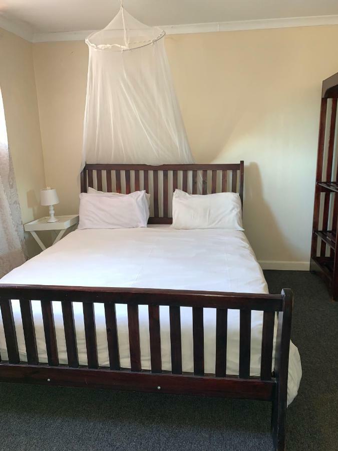 Lepatino Bed & Breakfast Livingstone Exterior photo